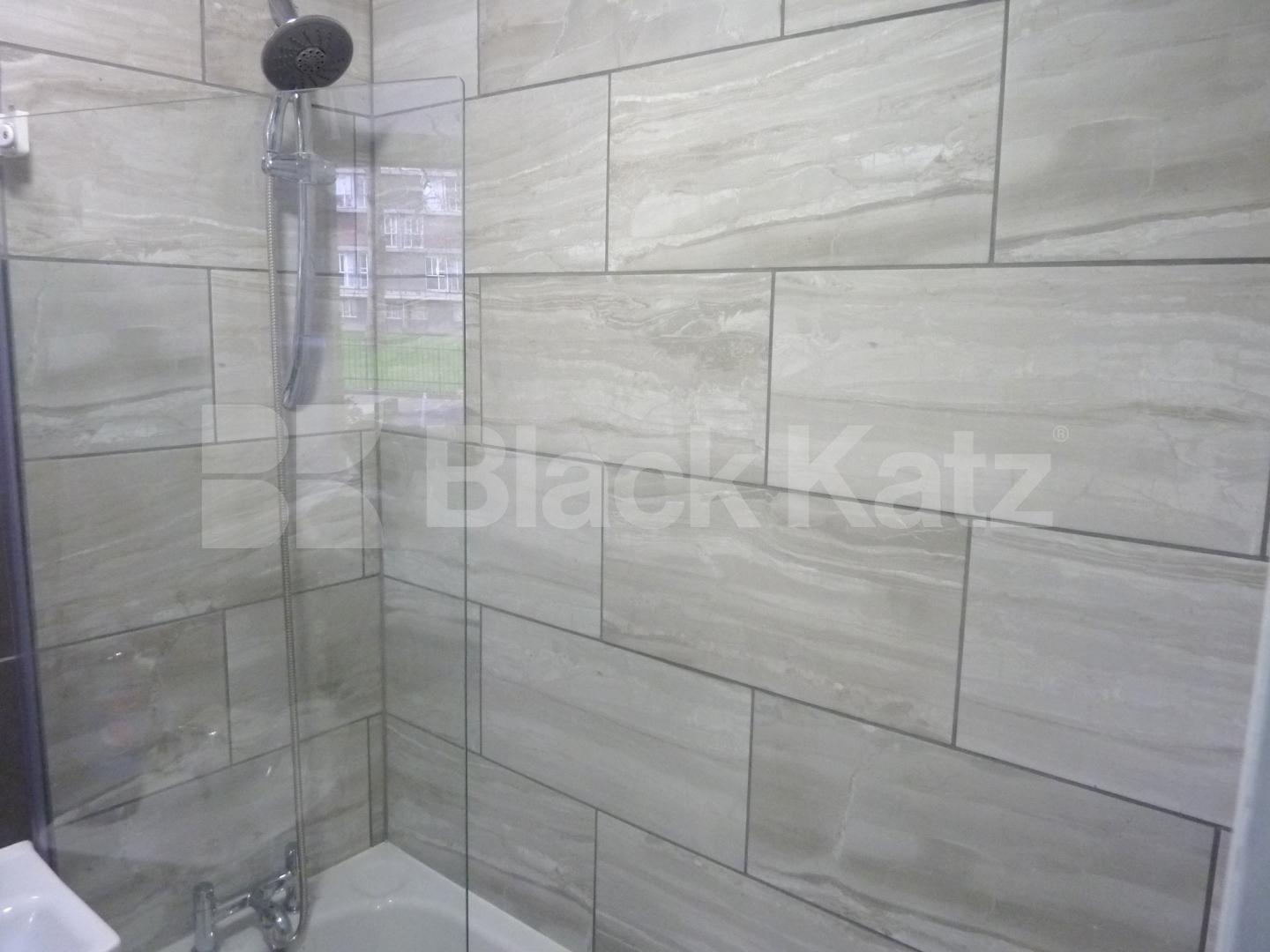 			NEW INSTRUCTION!, 1 Bedroom, 1 bath, 1 reception Flat			 Pembroke House, Hallfield Estate, PADDINGTON